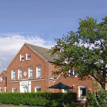 Garni Uttum Hotell 3*