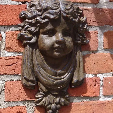 Garni Uttum Krummhörn