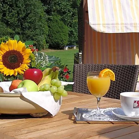 Garni Uttum Hotel 3*