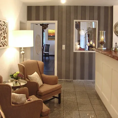 Hotel Garni Uttum 3*