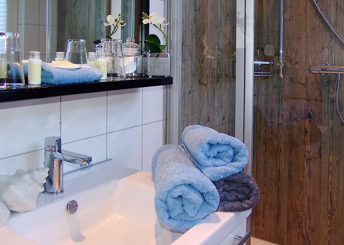 Hotell Garni Uttum 3*